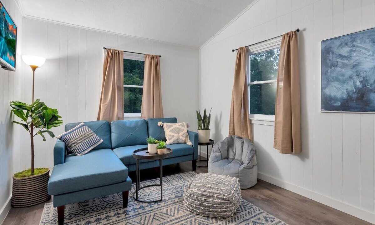 Photo of Livingroom in East Stroudsburg