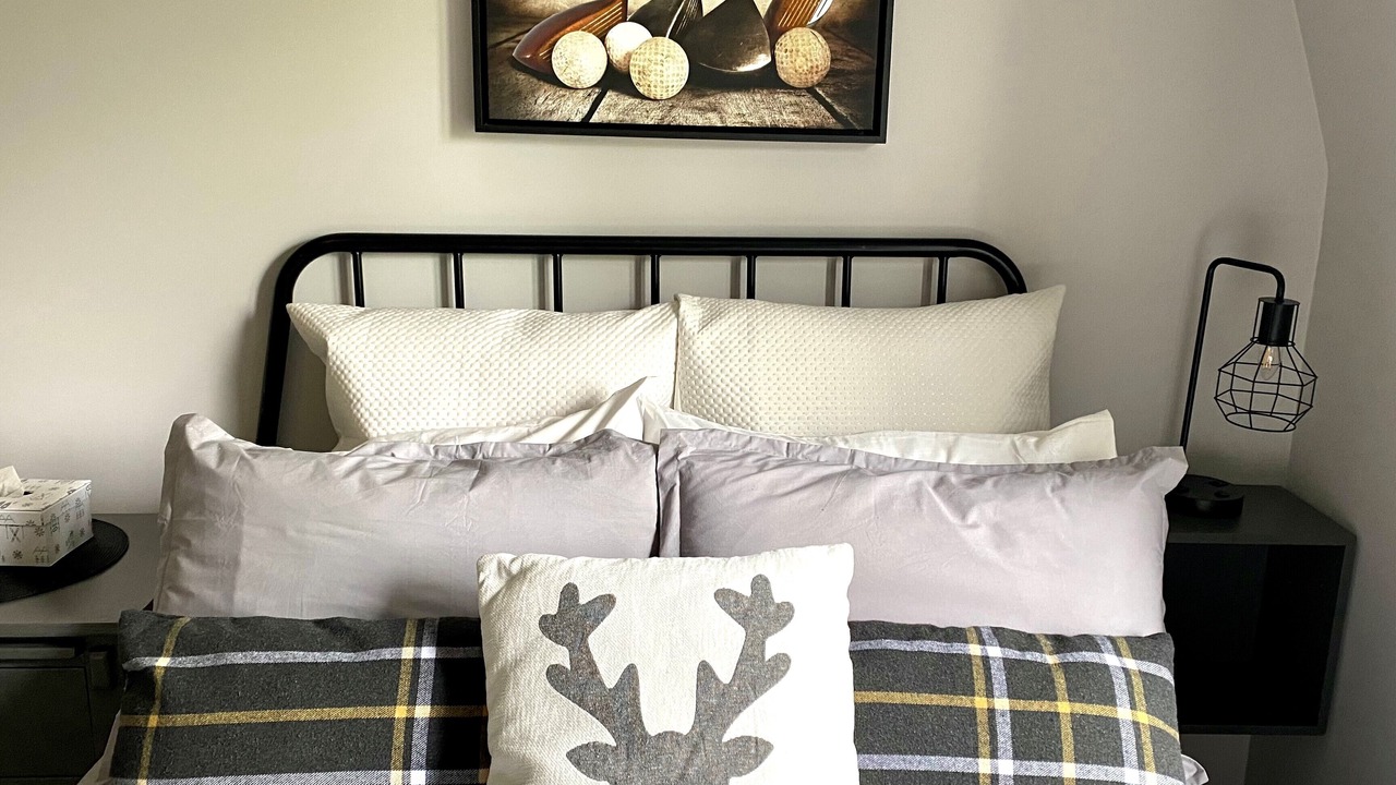 Photo of Bedroom in Mont-Tremblant