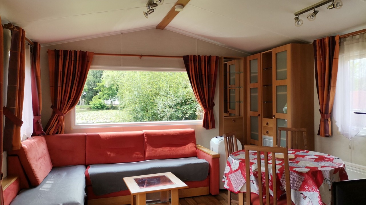 Photo of Livingroom in Bossee