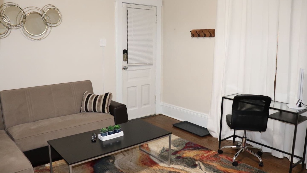 Photo of Livingroom in Oak Park
