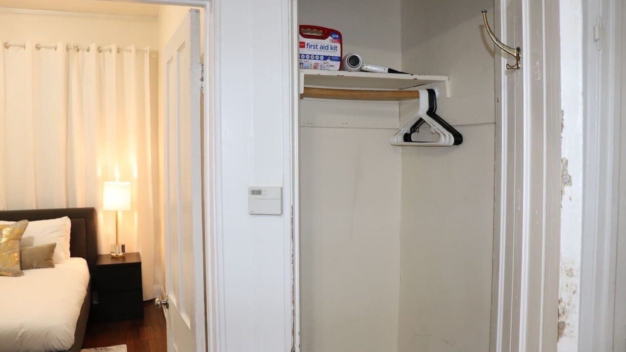 Photo of Bedroom in Oak Park