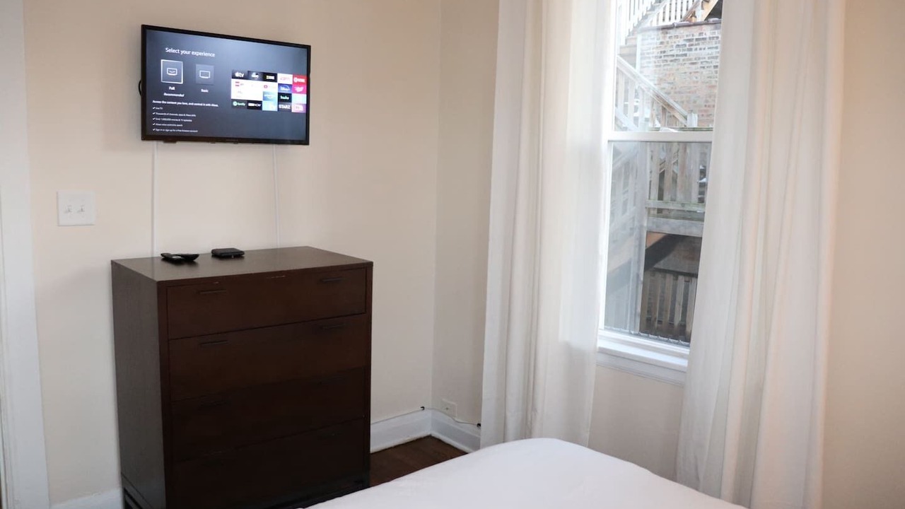 Photo of Bedroom in Oak Park