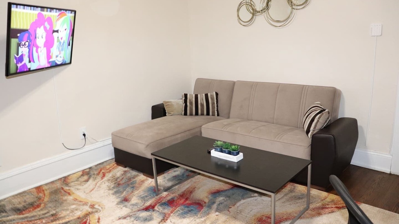 Photo of Livingroom in Oak Park