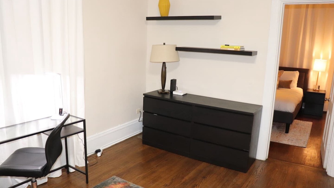 Photo of Bedroom in Oak Park