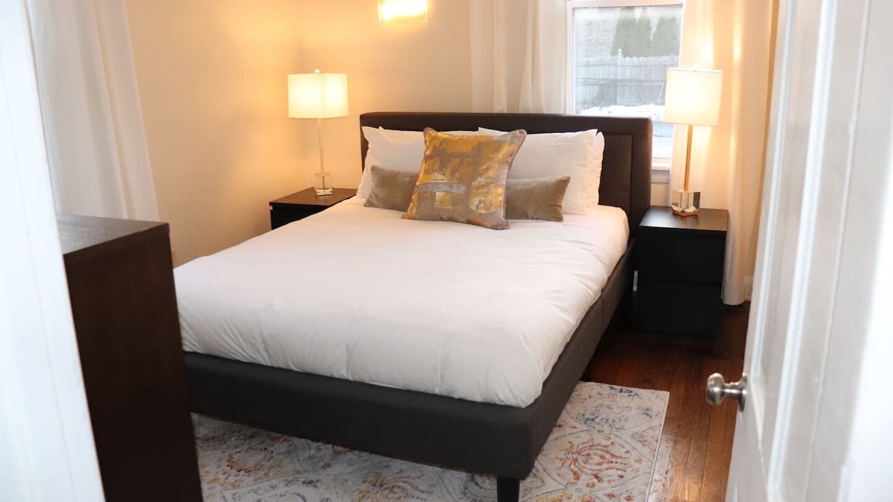 Photo of Bedroom in Oak Park