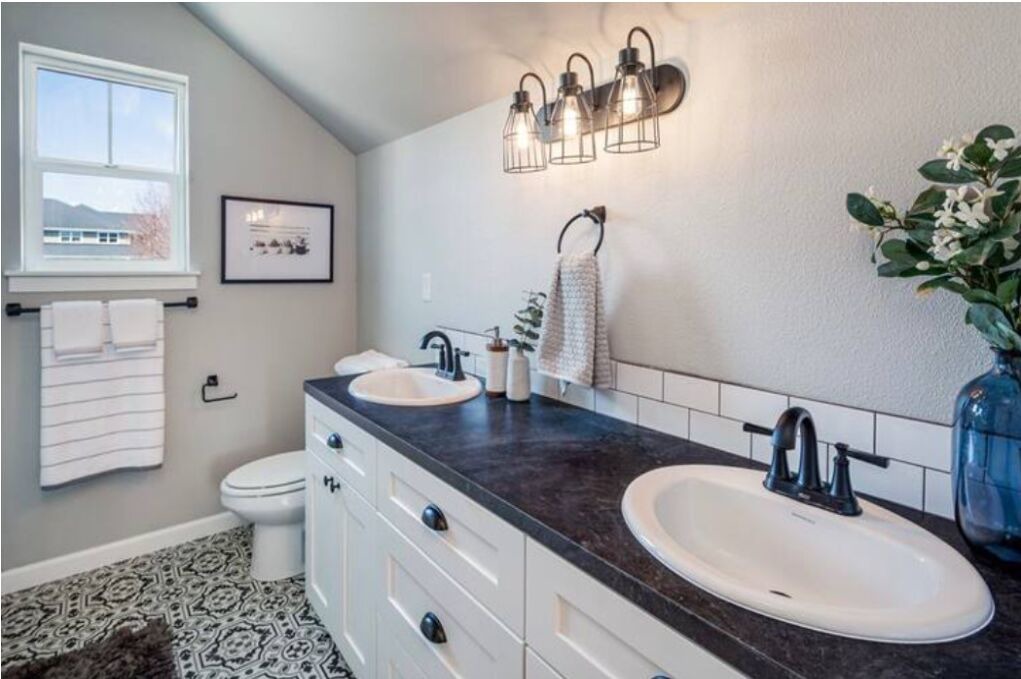 Photo of Bathroom in Northwest Everett