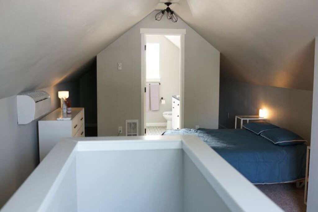 Photo of Bedroom in Northwest Everett