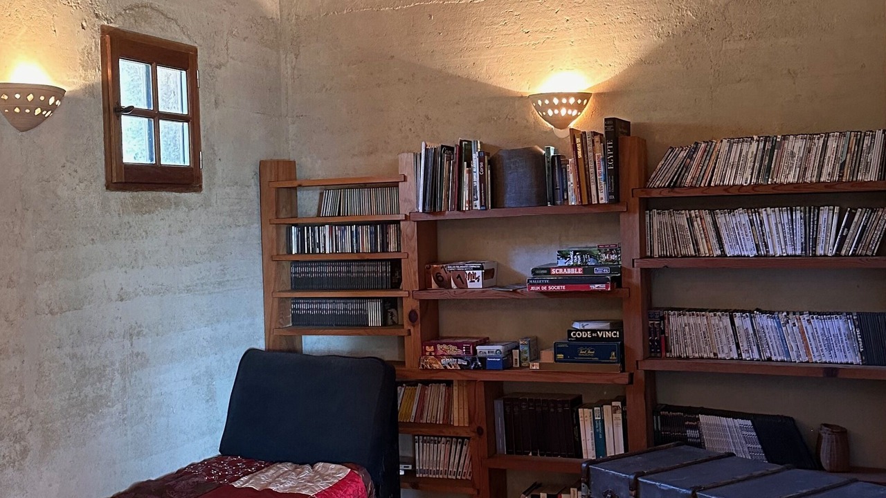 Photo of Others in Belgodere