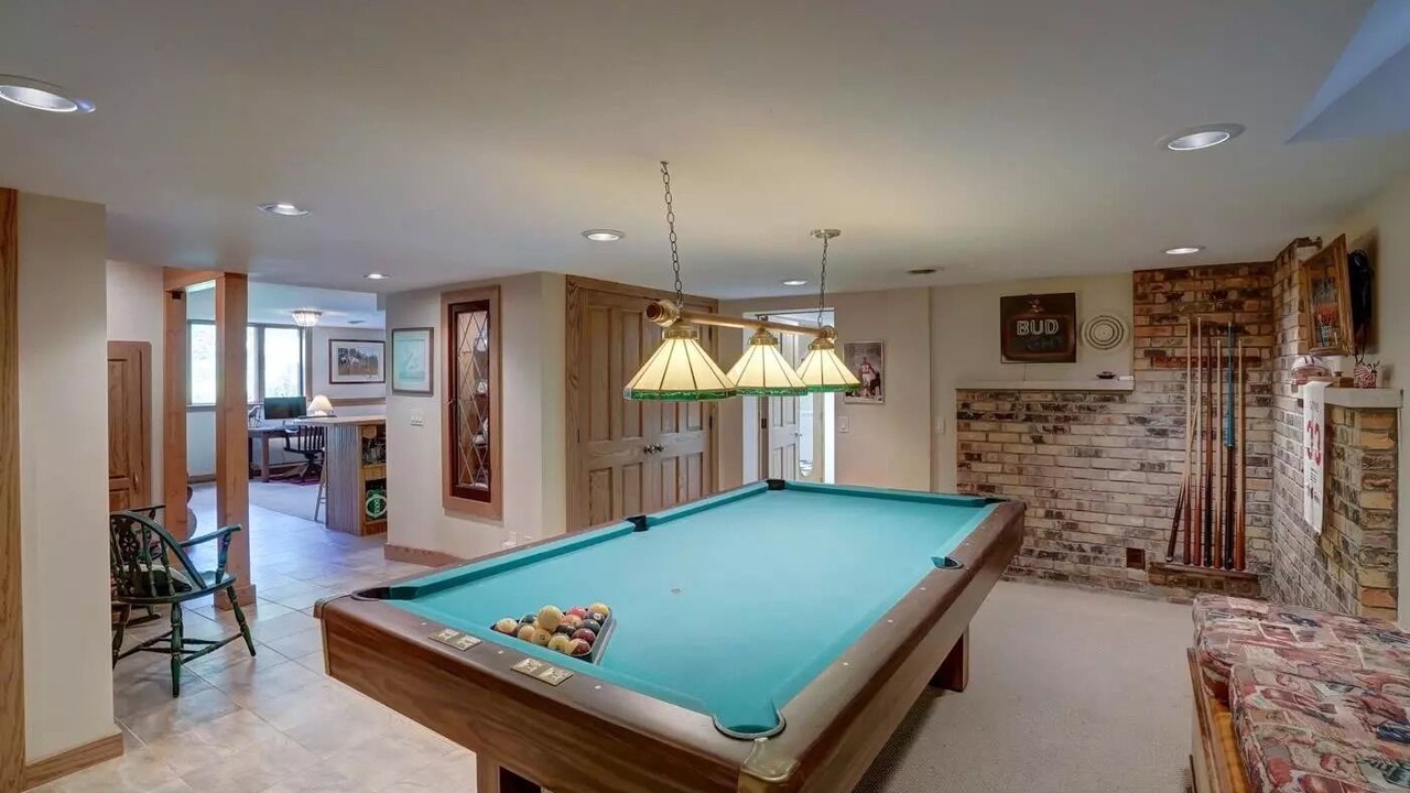 Photo of Bedroom in Iowa County