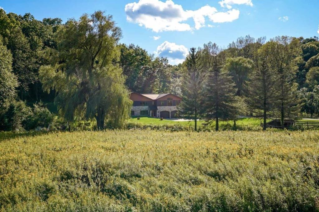 Photo of Outdoor in Iowa County