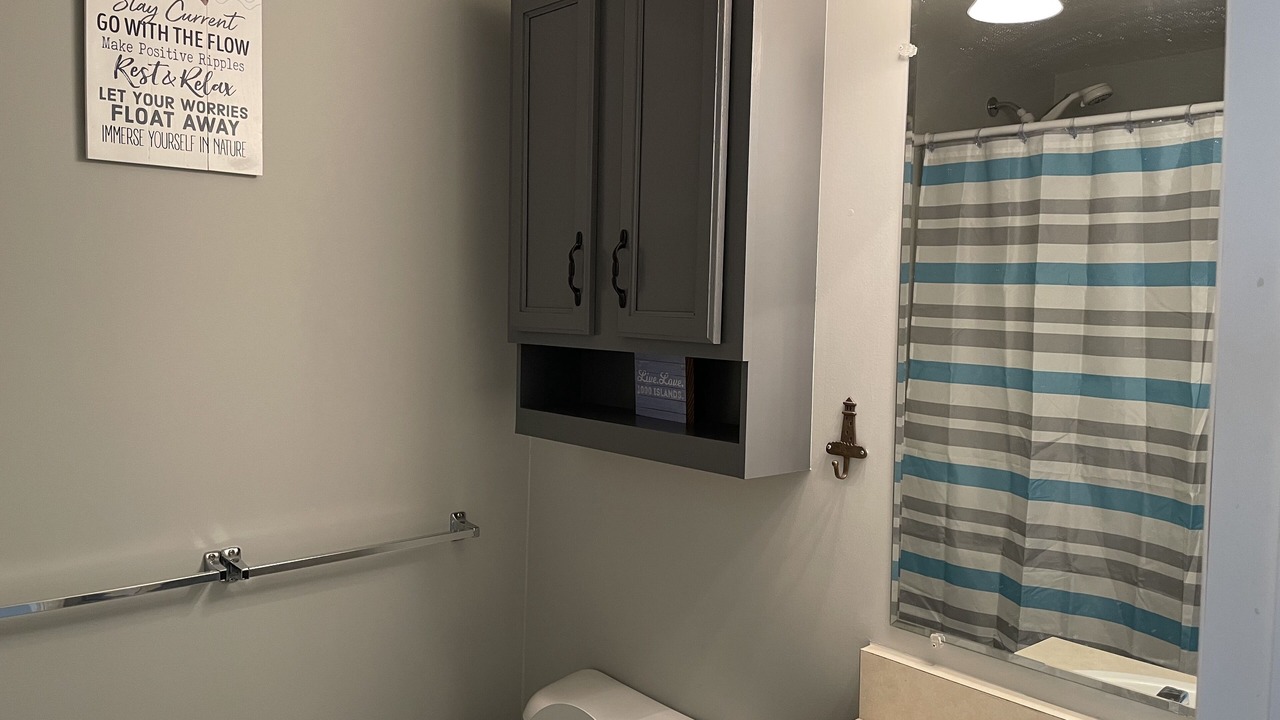 Photo of Bathroom in Cape Vincent