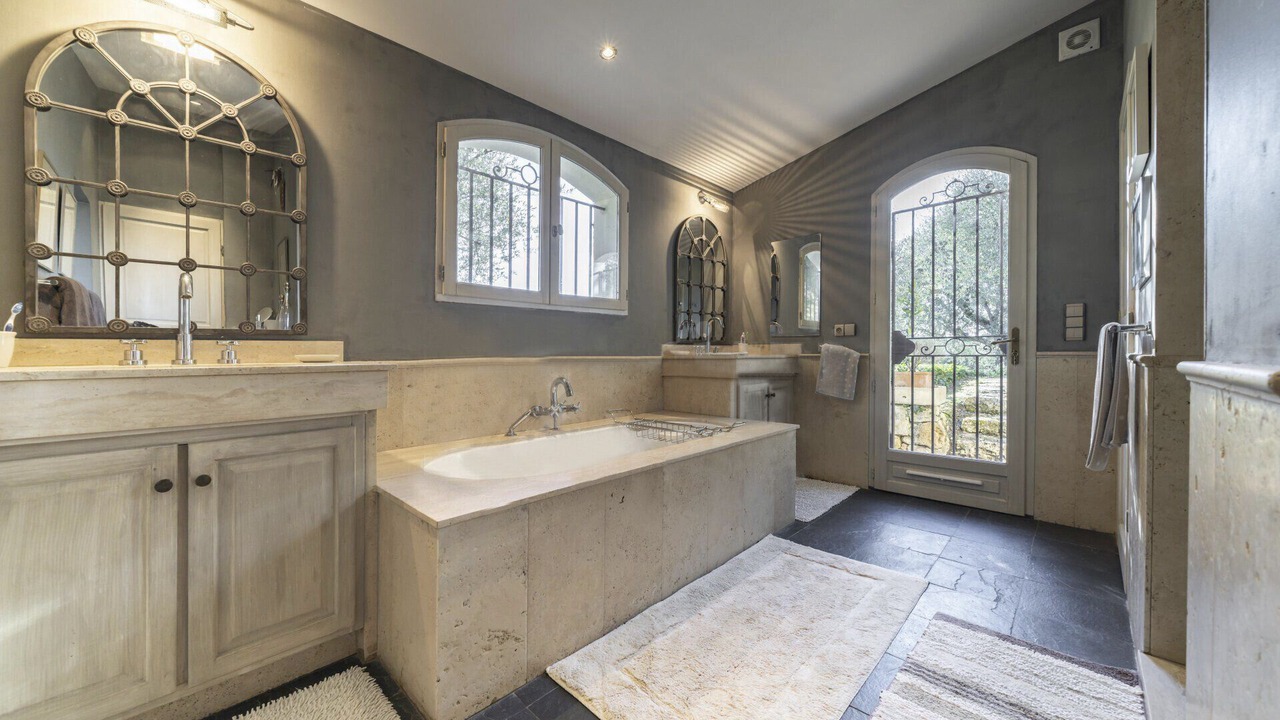 Photo of Bathroom in Le Rouret