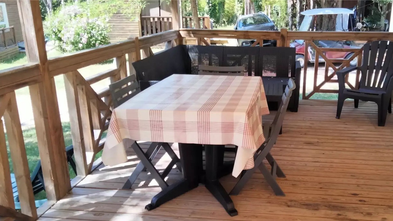 Photo of Outdoor in Devillac