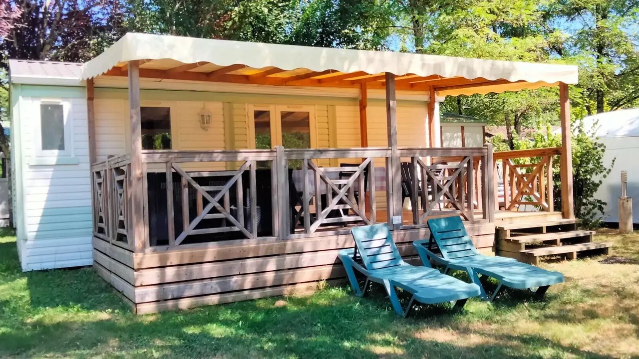 Photo of Outdoor in Devillac