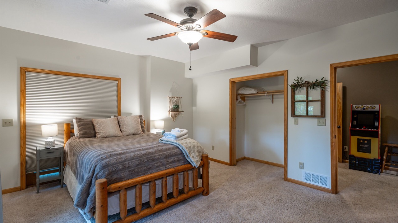 Photo of Bedroom in Ellijay