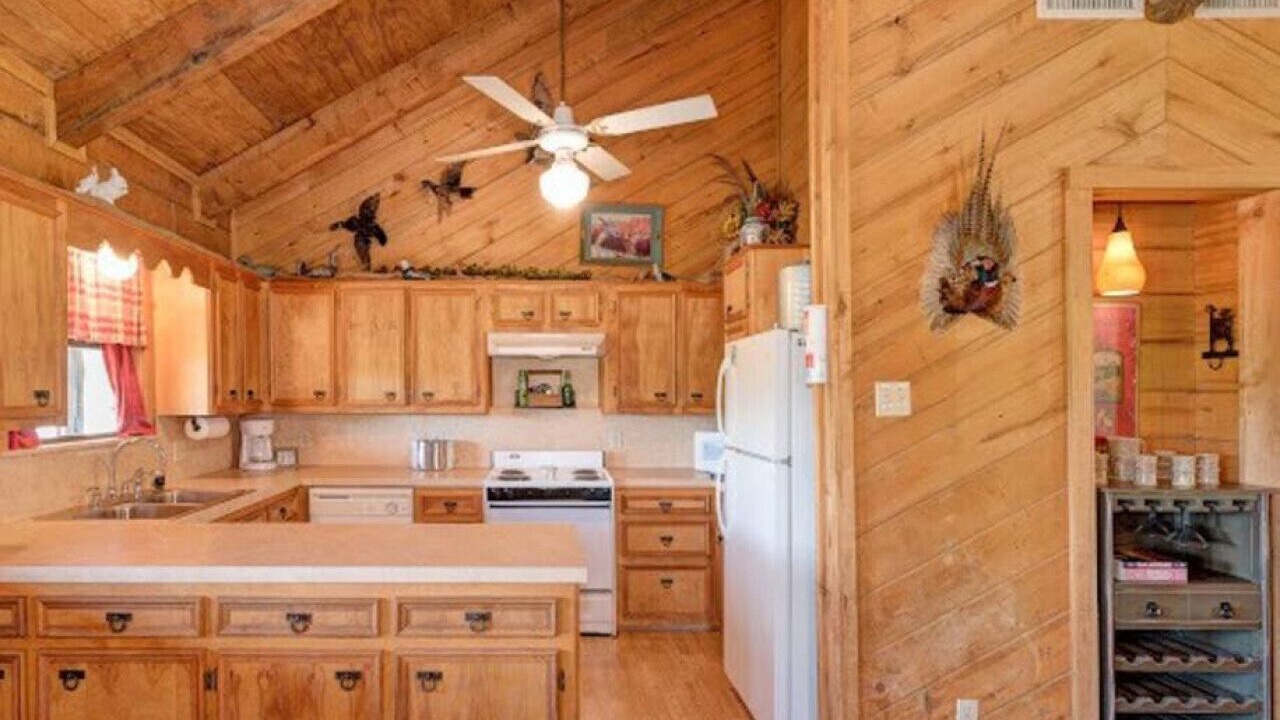 Photo of Kitchen in Uvalde