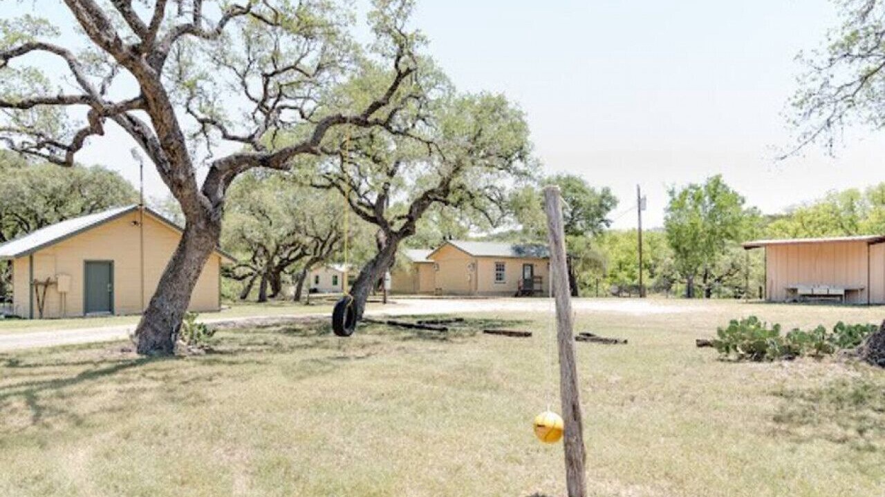 Photo of Outdoor in Uvalde