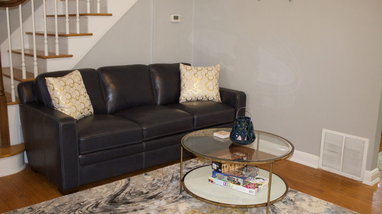 Photo of Livingroom in Clayton-Tamm