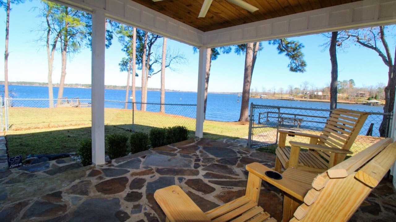 Photo of Patio Balcony in Negreet