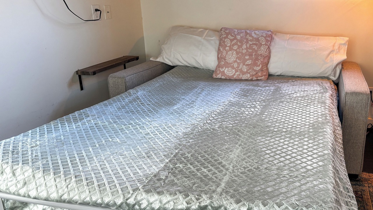 Photo of Bedroom in Castroville