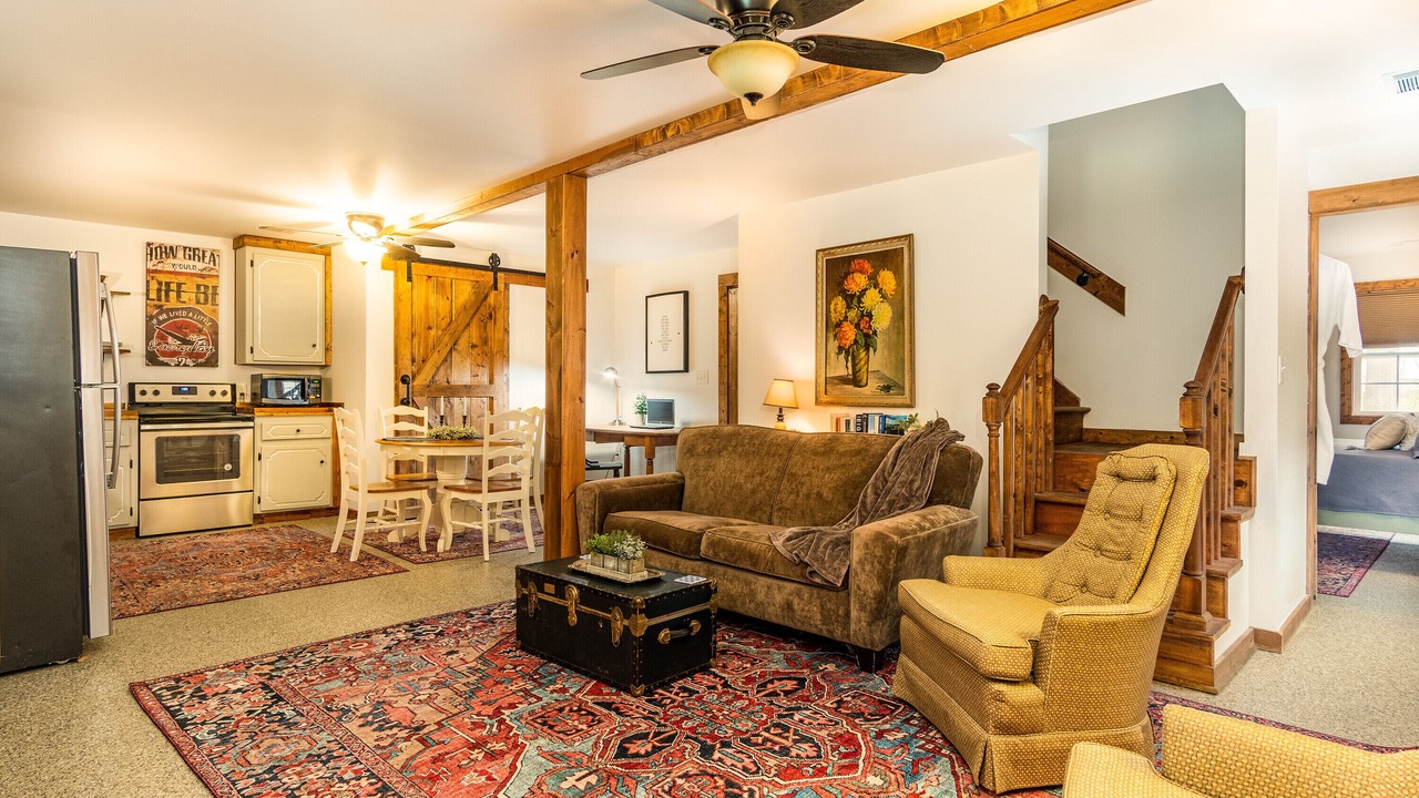 Photo of Livingroom in Concord