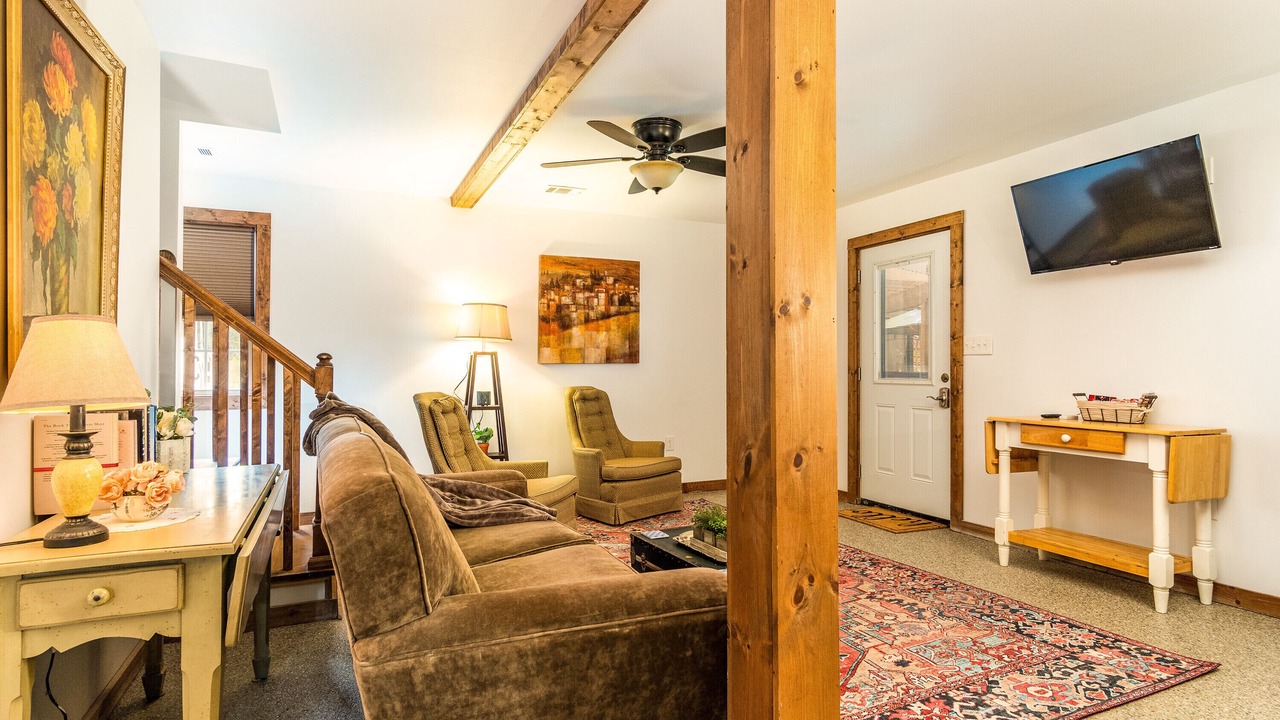 Photo of Livingroom in Concord