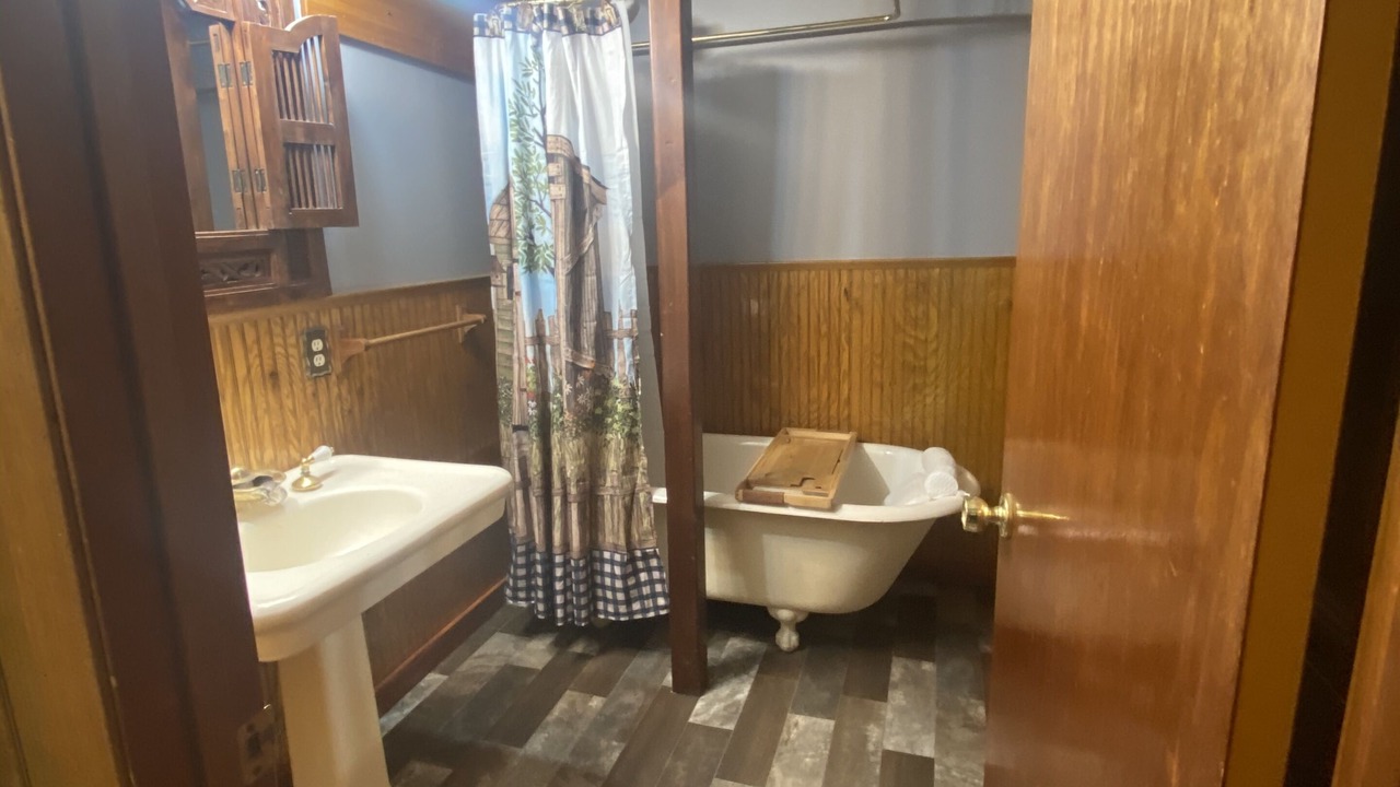 Photo of Bathroom in Wood River