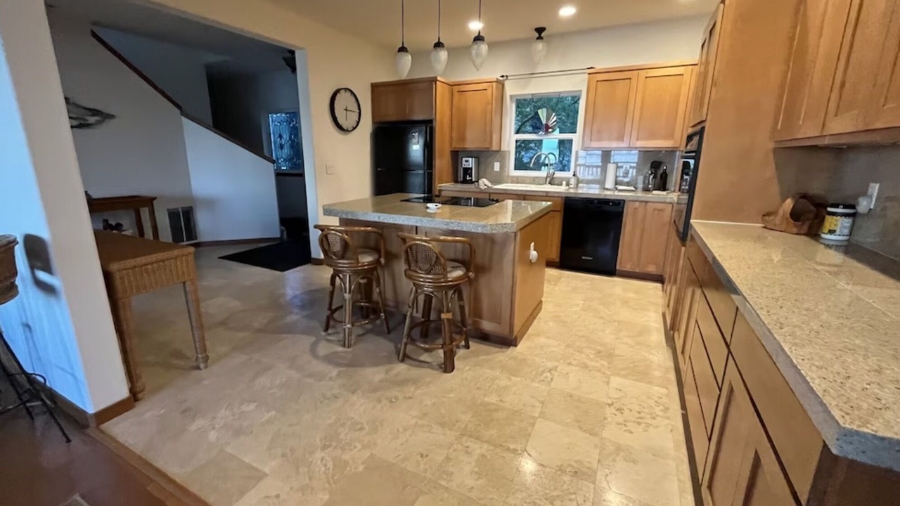 Photo of Others in Everett