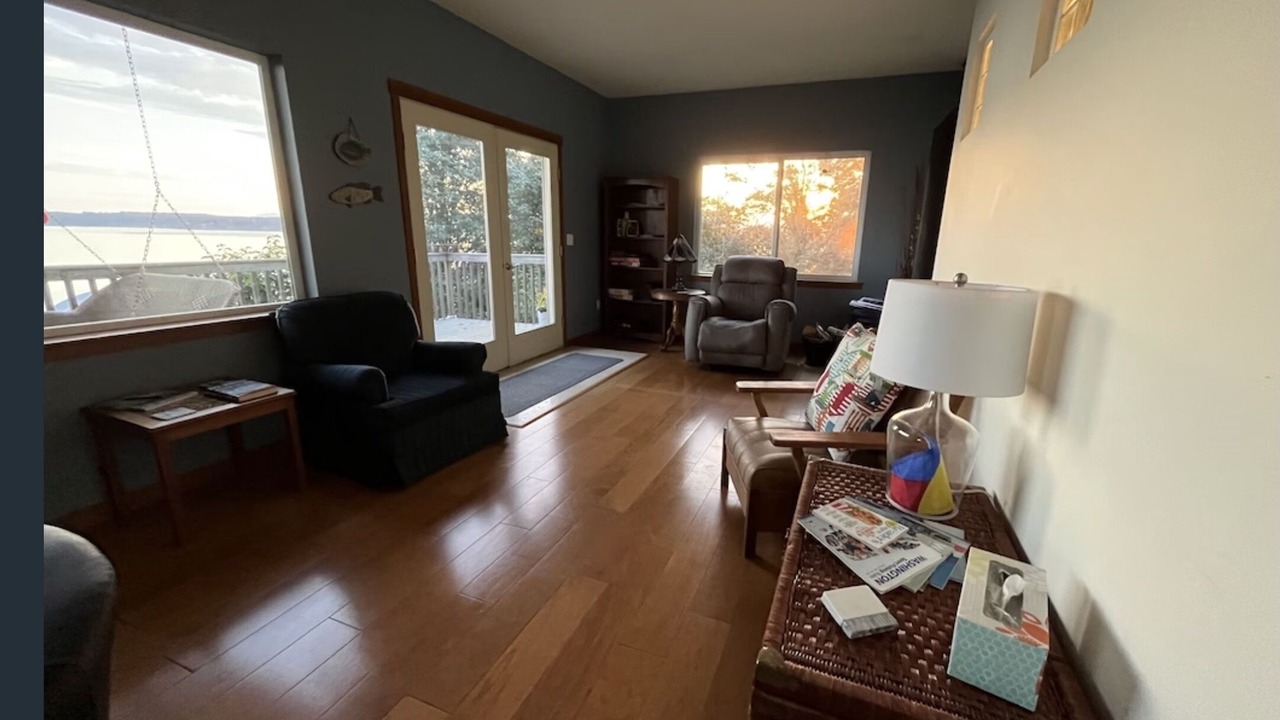 Photo of Others in Everett