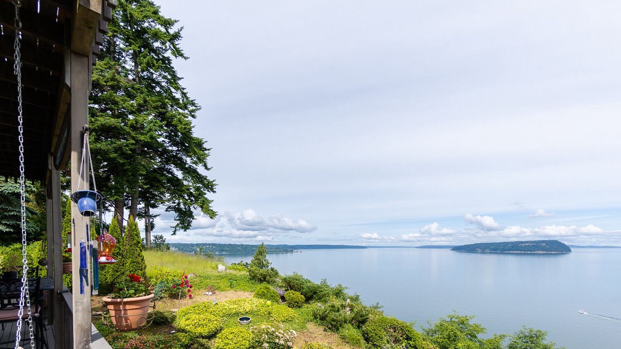 Photo of Others in Everett