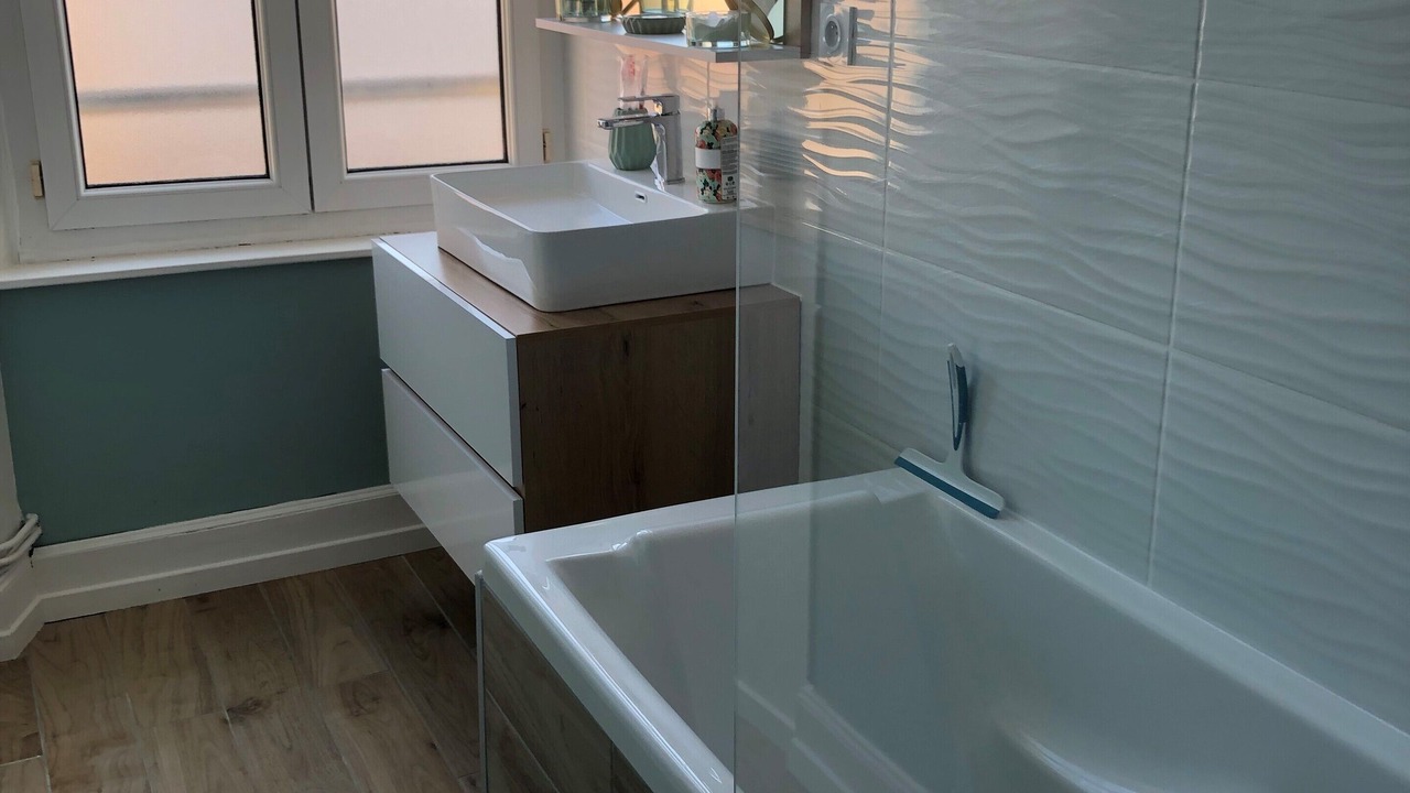 Photo of Bathroom in Epernay