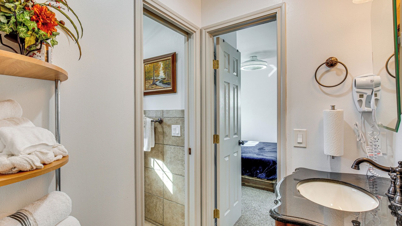 Photo of Bathroom in Quinlan