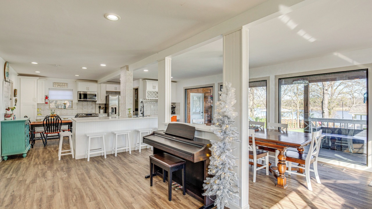 Photo of Kitchen in Quinlan