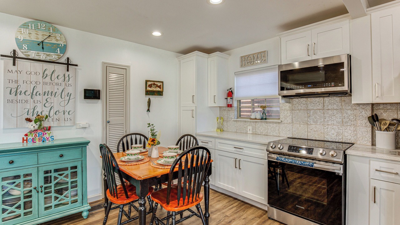 Photo of Kitchen in Quinlan