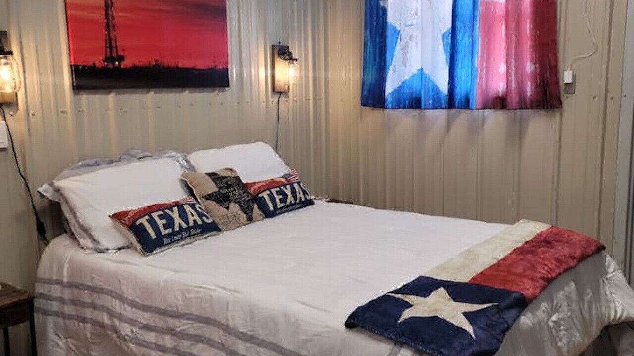 Photo of Bedroom in Odessa