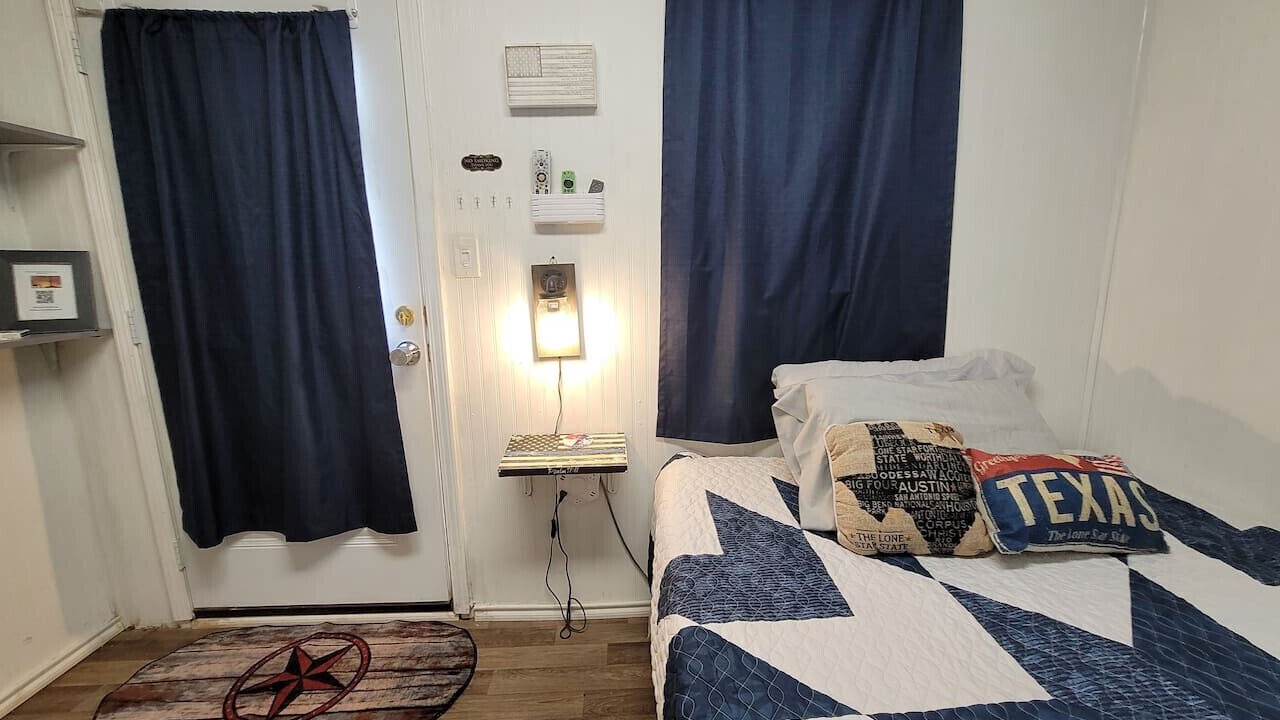 Photo of Bedroom in Odessa