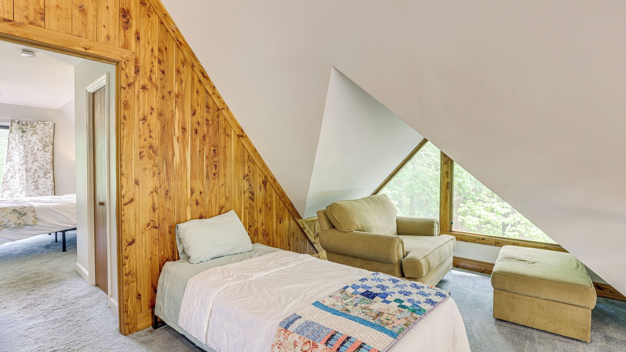 Photo of Bedroom in Shelby