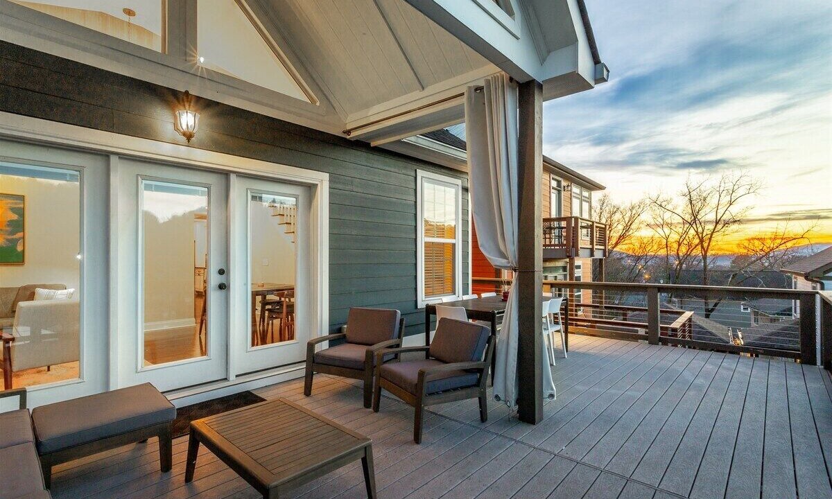 Photo of Outdoor in Northside