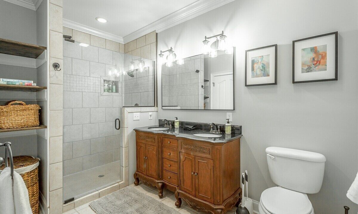 Photo of Bathroom in Northside