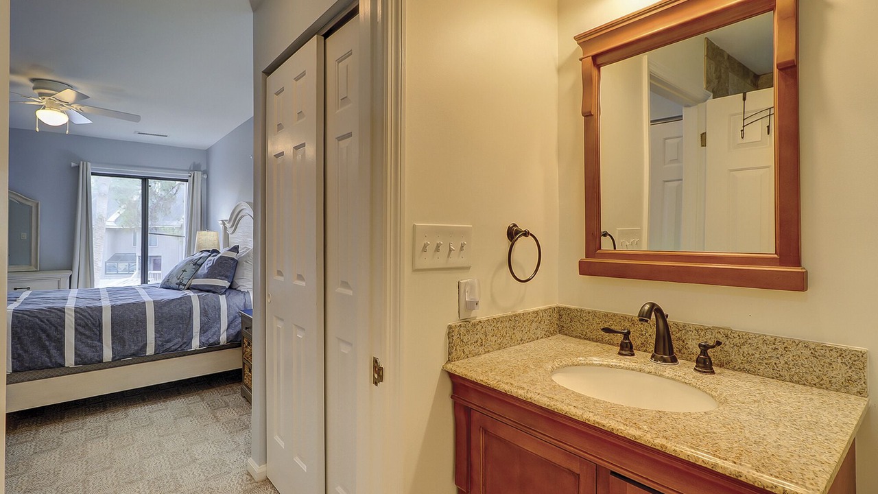 Photo of Bathroom in Shipyard Plantation