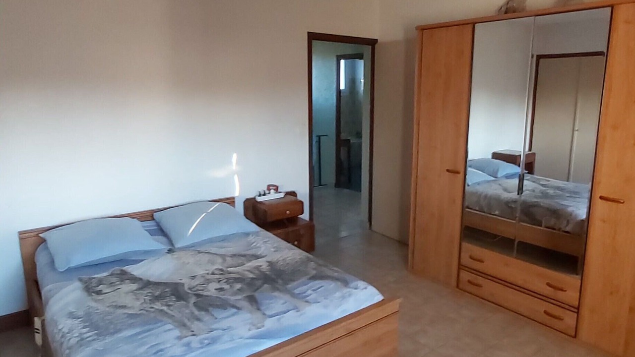 Photo of Bedroom in Bias