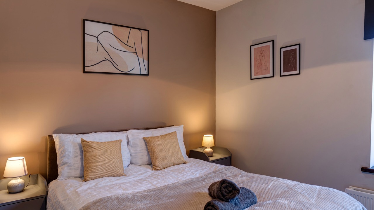 Photo of Bedroom in Chesterfield