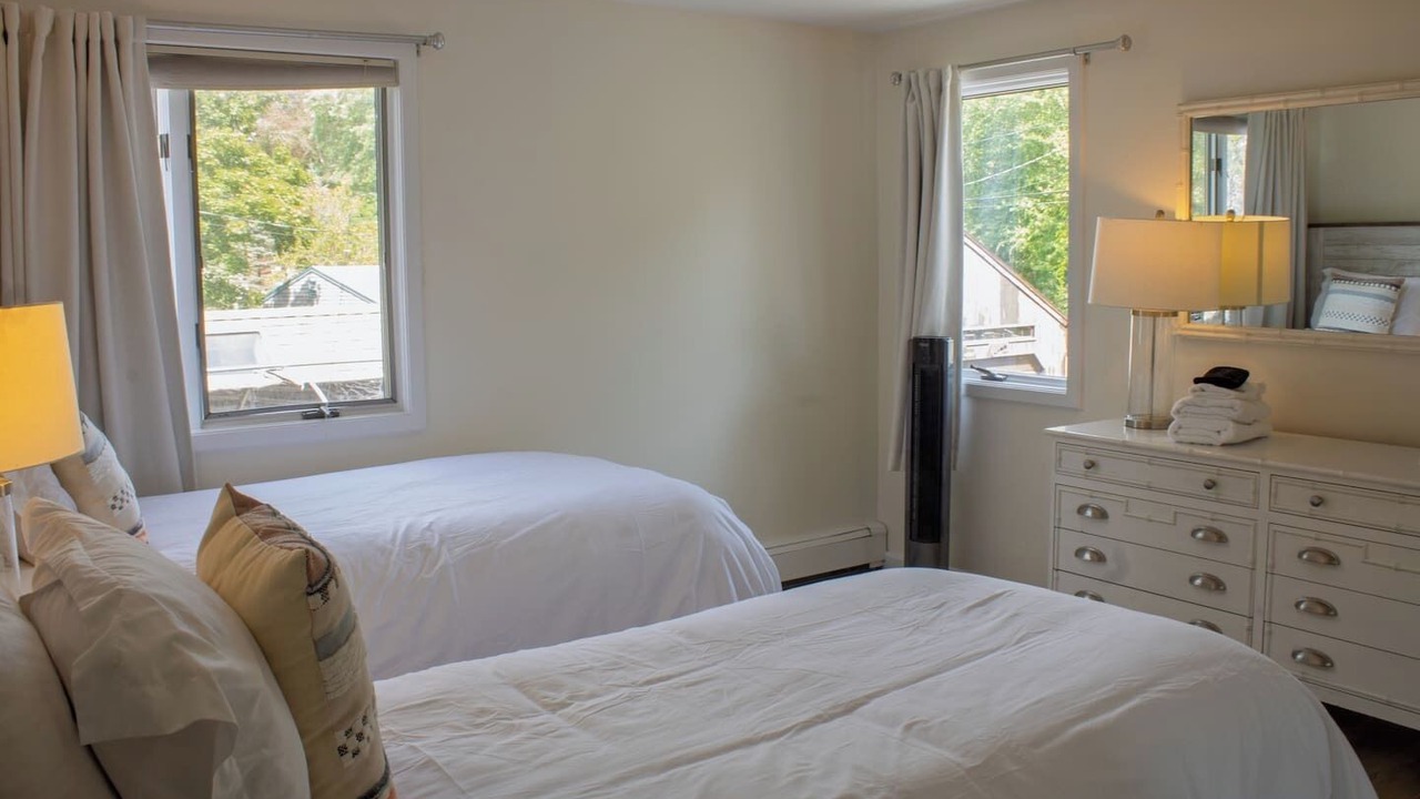 Photo of Bedroom in Mashpee