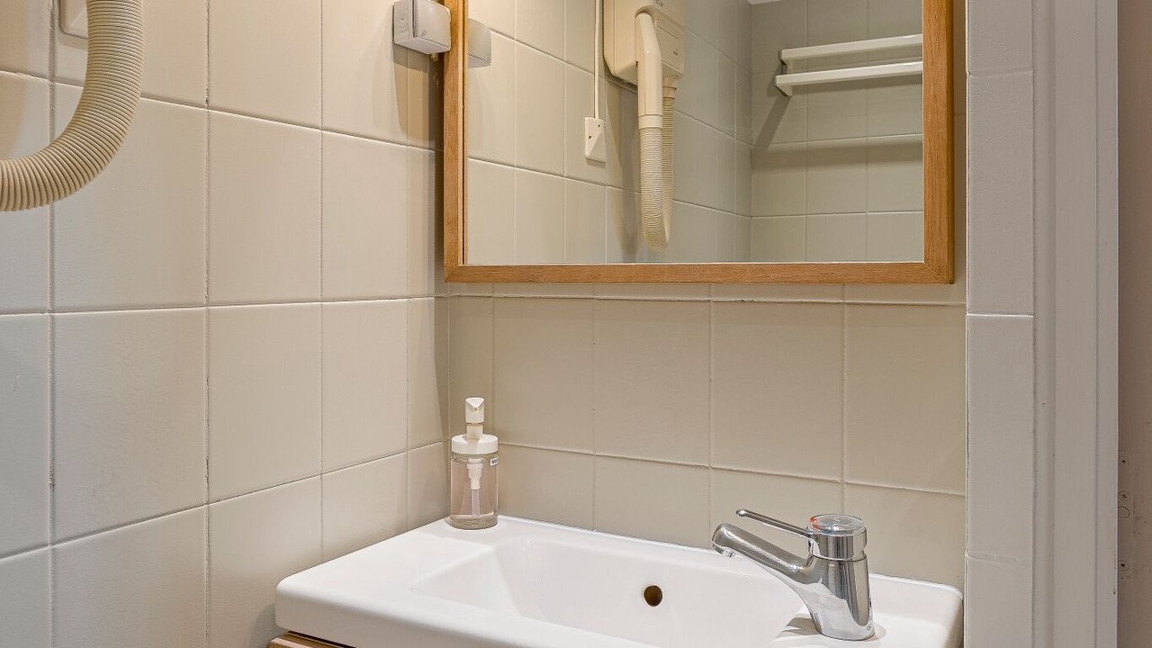 Photo of Bathroom in Ennezat