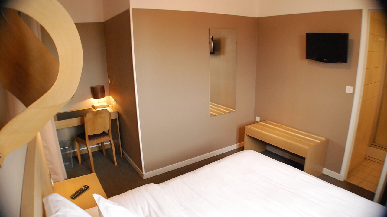 Photo of Bedroom in Ennezat