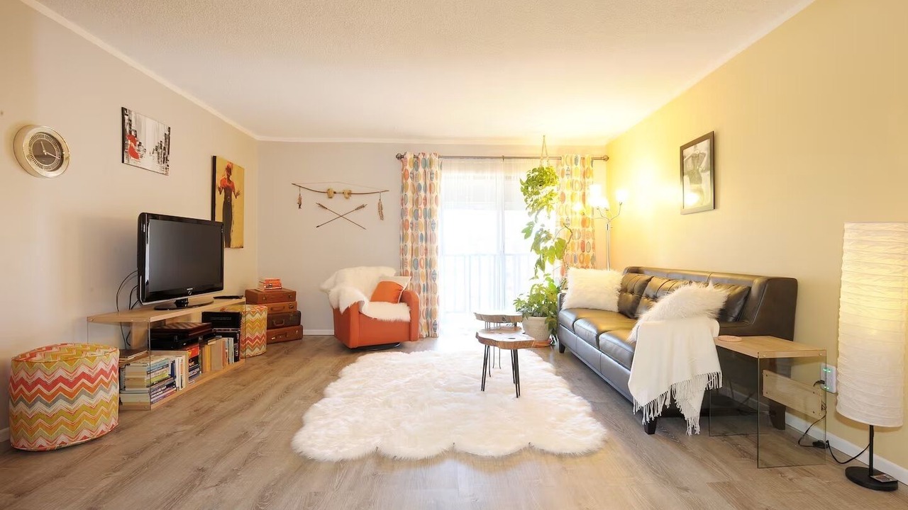 Photo of Livingroom in Los Alamos