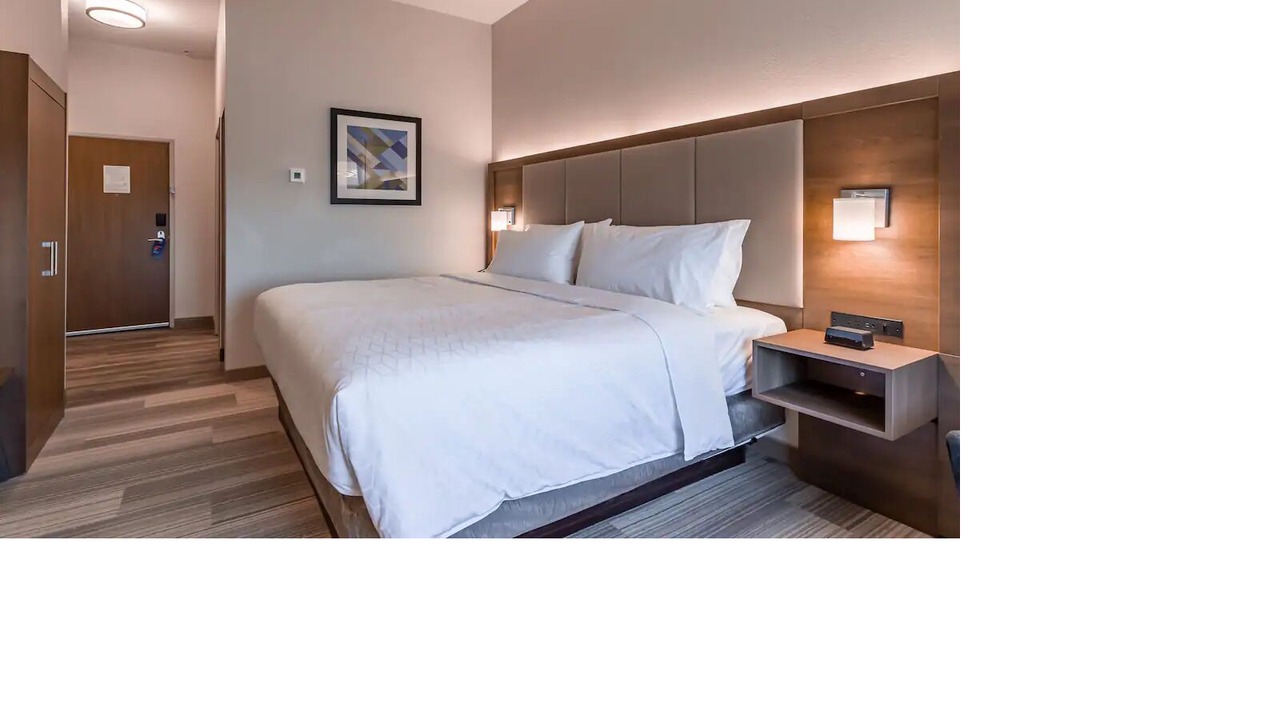 Photo of Bedroom in Crosswoods