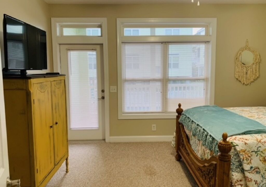 Photo of Bedroom in Carrabelle