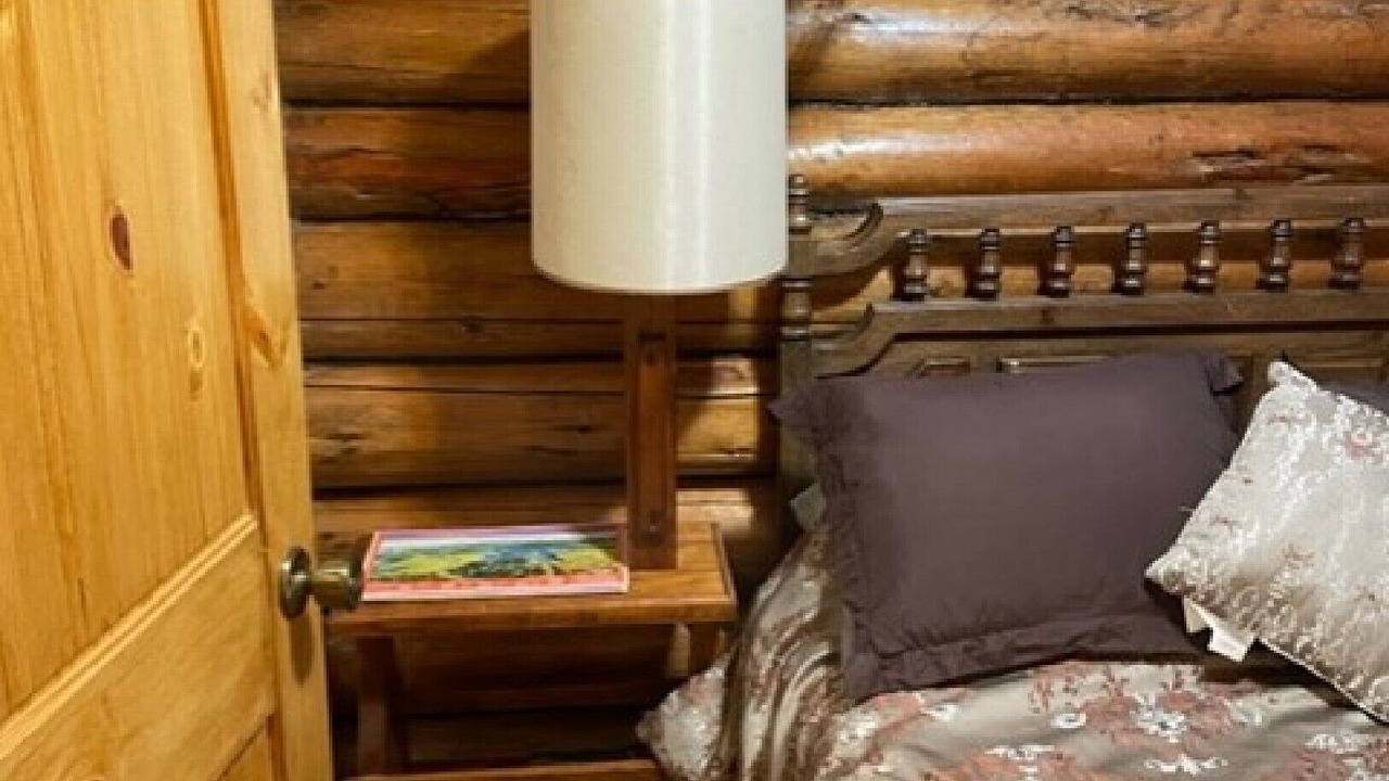 Photo of Bedroom in Condon