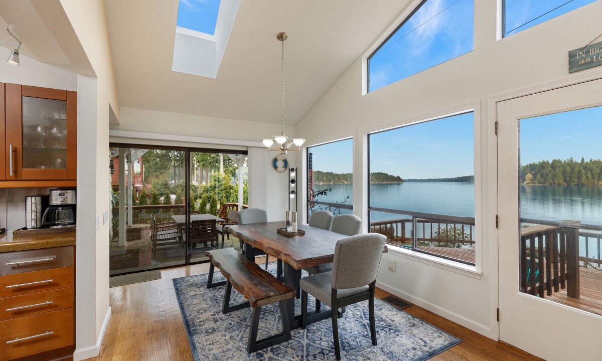 Photo of Others in Olympia